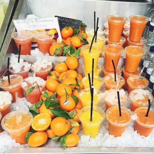 Нет, к сожалению, вода с лимоном не ускоряет метаболизм. 01