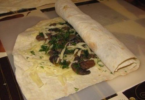 Грибной рулет из лаваша. 01 Грибной рулет из лаваша. 01