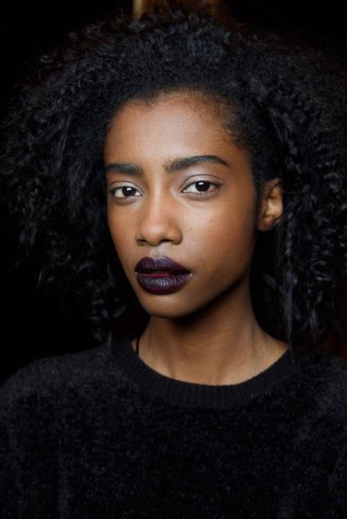 Короткая заметка о бровях. 01