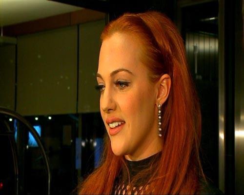 Ровно год назад наша красавица посетила одно из турецких мероприятий Kristal Fare d lleri. 01