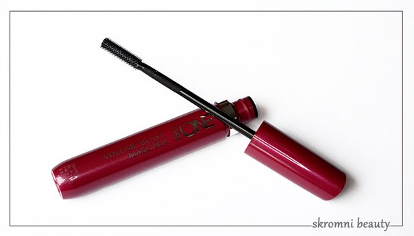 В январе в рамках Недели Моды в Стокгольме Oriflame представил свою новую линию декоративной косметики The ONE. 01