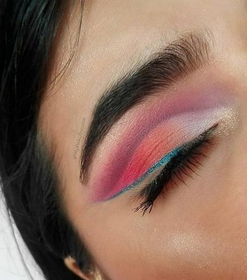 Невидимая подводка: новый тренд в макияже глаз - это бомба! 01