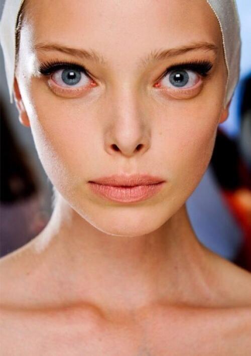 Девочки, Москва?  Для студии оформления взгляда Fresia Lab срочно требуется модель для бьюти - съёмки. 01