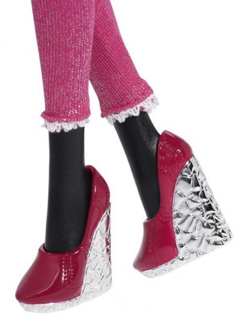 Серия: новый скарместр кэтти нуар. 02 Серия: новый скарместр кэтти нуар. 02