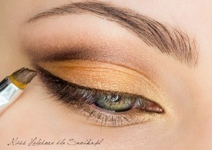 Фото-урок макияжа для зелёных глаз. 06