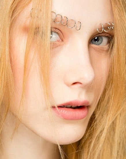 8 бьюти трендов в перманентном макияже весны - лета 2015. 01