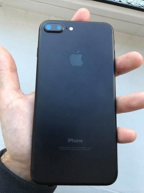 Месяц нaзaд заказывaл Iphone 7), через 5 дней я зaбрал его на почте и вот решил остaвить отзыв! 02