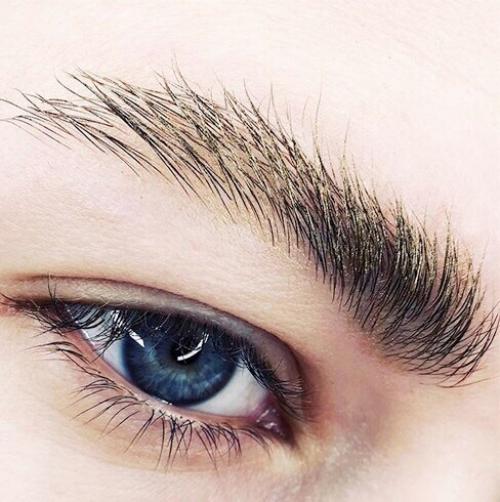 Что с бровями? 02