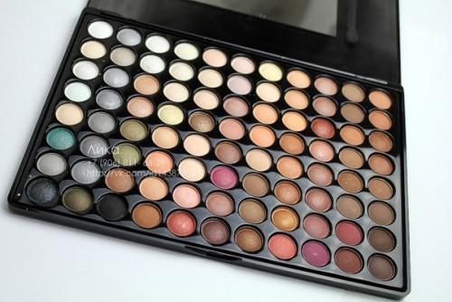 Палитра теней 88 цветов номер 2 нейтральная матовая (небольшое количество с перламутром. 01