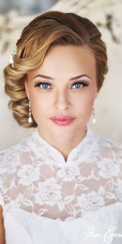 Цвет Платья И Макияж. 01 Цвет Платья И Макияж. 01