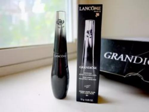 Тушь для ресниц Lancome Grandiose Wide - Angle Fan Effect Mascara 510 грн. 01