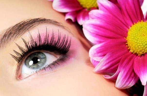 В каталоге № 10 есть уникальная возможность взять уроки рисования. 01