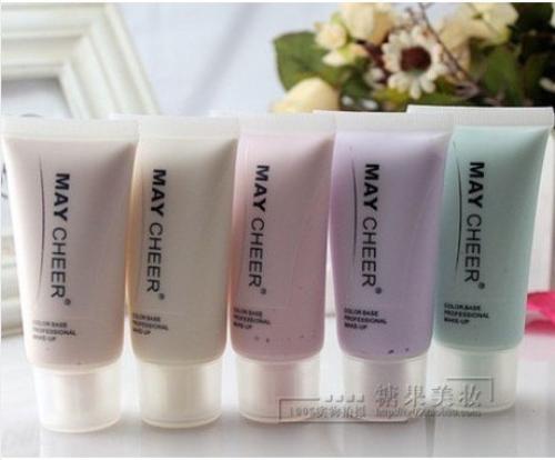 Девушки?  Очень хорошее средство для тех, у кого проблемный цвет кожи (краснота, серость, синяки, пигментные желтые пятна. 01