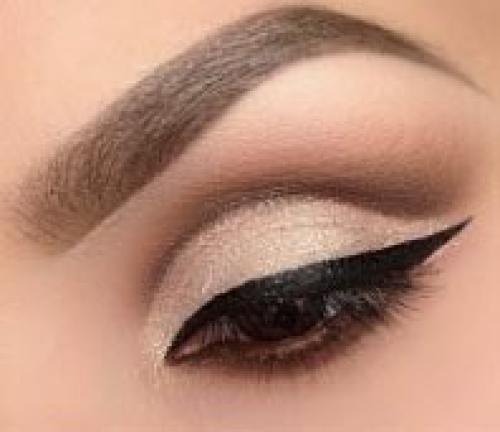 Макияж с акцентом на складке века. 03