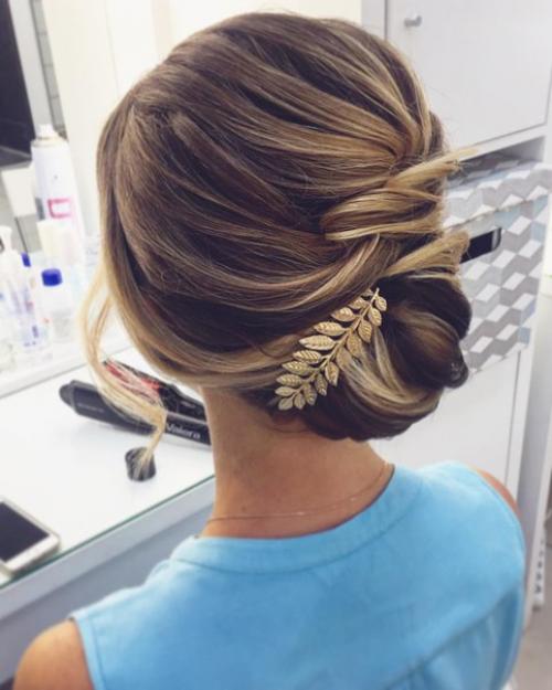 В нашей студии работают замечательные мастера, все очень разные, и в жизни, и в работе. 02 В нашей студии работают замечательные мастера, все очень разные, и в жизни, и в работе. 02