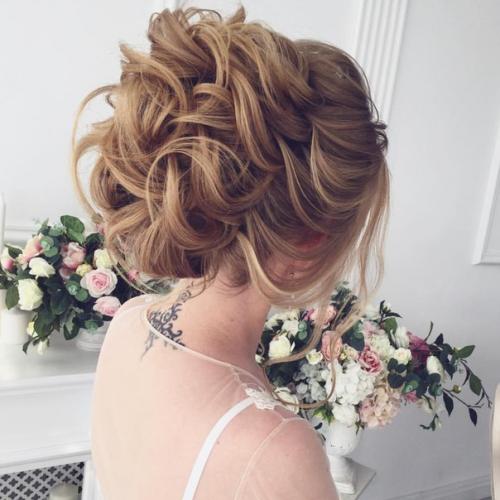 В нашей студии работают замечательные мастера, все очень разные, и в жизни, и в работе. 03 В нашей студии работают замечательные мастера, все очень разные, и в жизни, и в работе. 03