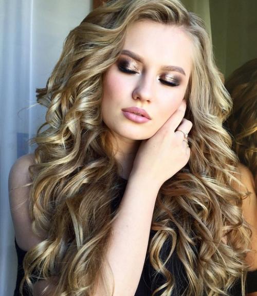 В нашей студии работают замечательные мастера, все очень разные, и в жизни, и в работе. 01 В нашей студии работают замечательные мастера, все очень разные, и в жизни, и в работе. 01