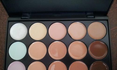 Профессиональная палитра консилеров (корректоров) 15 цветов. 01