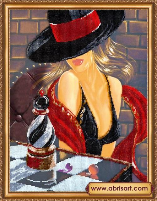 Сегодня - всемирный день красоты, международным комитетом эстетики и косметологии Cidesco в 1995 году. 03