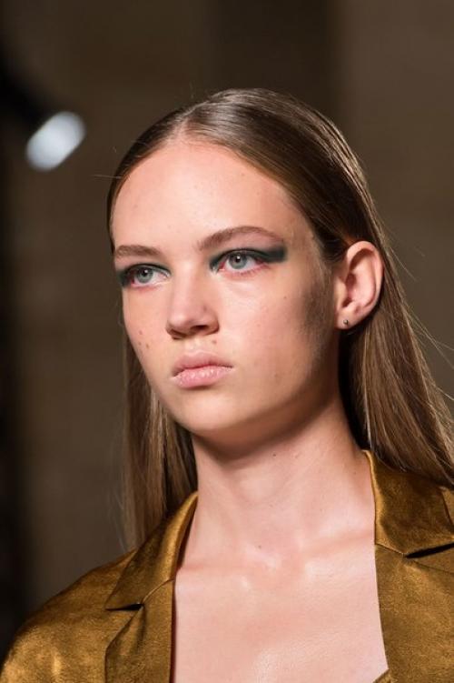 Великолепная семерка. Первая из мировых недель моды прошла в этом сезоне в Нью-йорке. 03