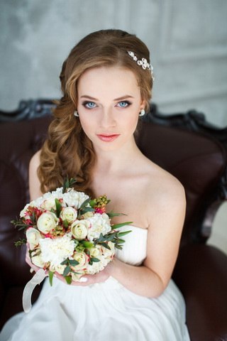 Свадебный образ для невесты цветотипа Весна. 06 Свадебный образ для невесты цветотипа Весна. 06