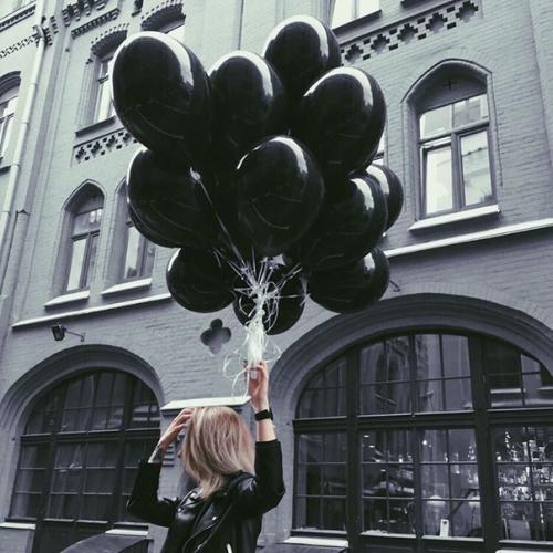 Через пол часа я написала блондину следующие. 01 Через пол часа я написала блондину следующие. 01