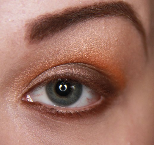 #Уроки_макияжа. Этот универсальный макияж подойдёт для любого цвета глаз и станет отличным дополнением к любому образу. 07 #Уроки_макияжа. Этот универсальный макияж подойдёт для любого цвета глаз и станет отличным дополнением к любому образу. 07