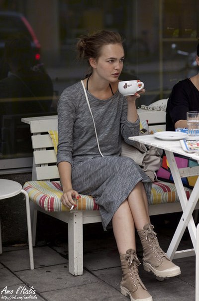 Как одеваются в Италии. Италия, как и Франция, страна, в которой «делается» мода. 07 Как одеваются в Италии. Италия, как и Франция, страна, в которой «делается» мода. 07