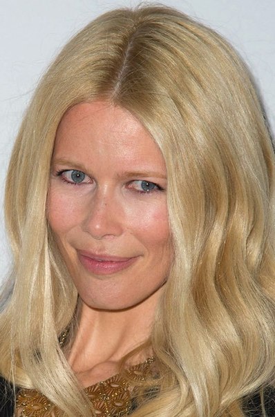 8 нестареющих звезд с макияжем, который молодит. 03