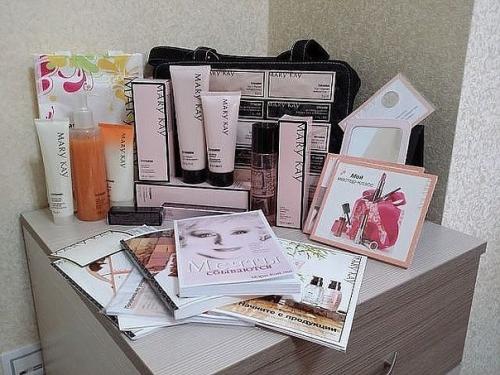 Для того чтобы стать консультантом мк нужно выполнить 2 условия: 01