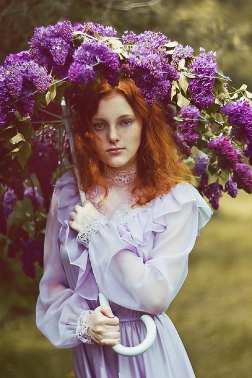 Ищу модель, блондинку с длинными волосами и большими глазами. 06