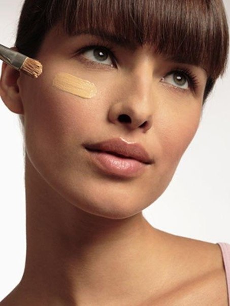 Немного ПРО Базы ПОД Макияж. Белый — подсвечивает и освежает.