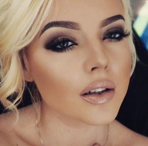 Как подобрать цвет губ? 01 Как подобрать цвет губ? 01