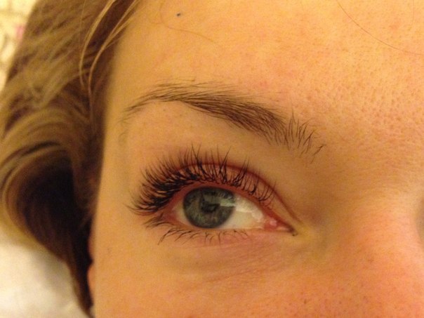 Одни плюсы!   Наращивать ресницы или нет - личное дело каждой девушки. 01