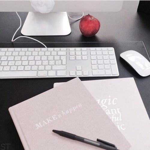 Такой странный мир, странные происшествия, люди, разговоры. 05