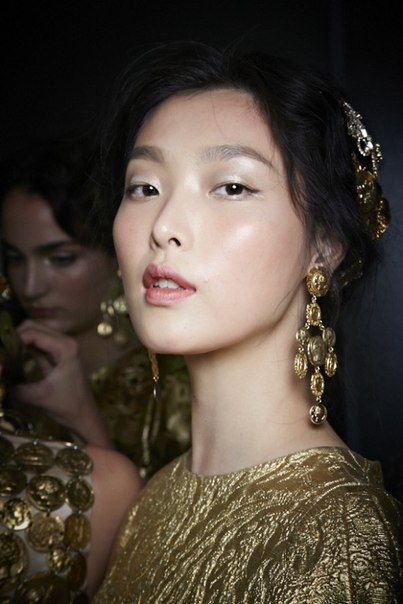 Повторяем мейкап с показа D& G S/S 2014: весеннее настроение. 02 Повторяем мейкап с показа D& G S/S 2014: весеннее настроение. 02