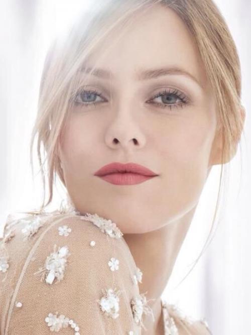 Девочки!  Продолжается запись в нашу Школу Красоты. 01