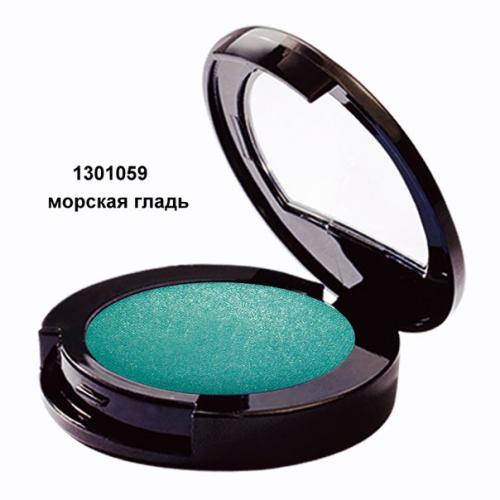 Запеченные тени для век Что это такое. Запеченные тени.
Модным трендом последних лет остается использование в макияже запеченных теней для век.