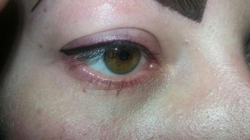 Перманентный макияж - косметологическая процедура, при которой в поверхностный слой эпидермиса вводится природный красящий пигмент. 03