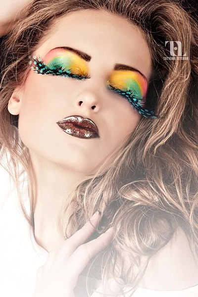 Макияж жар-птицы.  Для новогодней карнавальной ночи так актуален макияж жар-птицы. 01