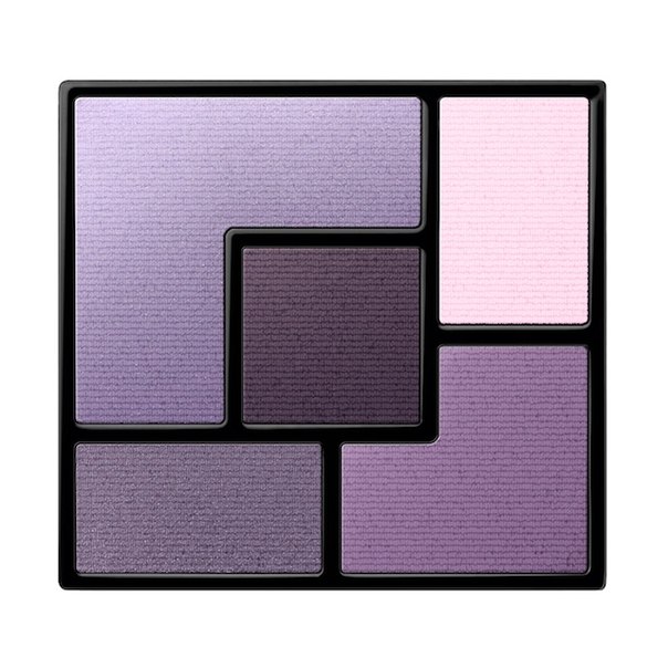 Летом 2014 года у Yves Saint Laurent Beaut появится коллекция палитр для макияжа глаз Couture Palette. 01
