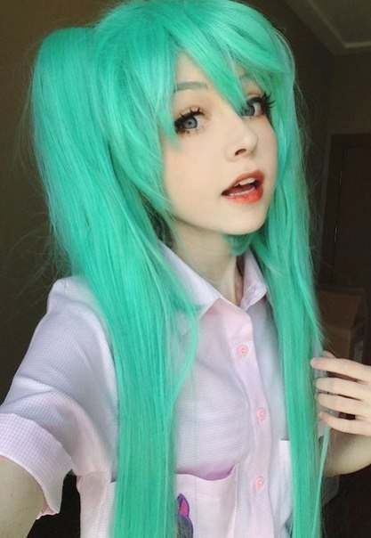 - а знаешь, каково это, чувствовать боль, большую обиду, слезы, страх?