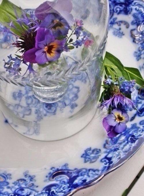 Доброе утро!   Удачного дня. 05