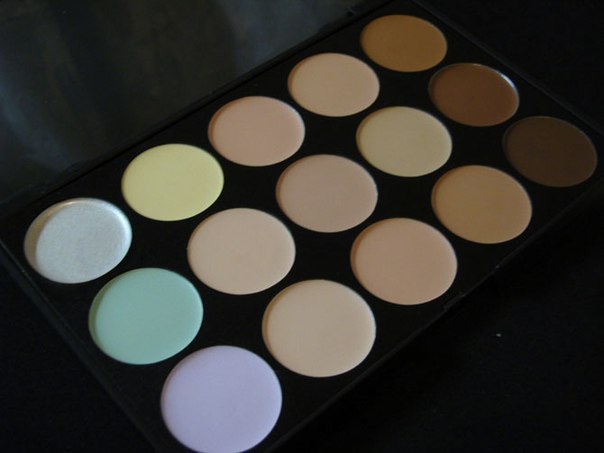 Как наносить консилеры? 01