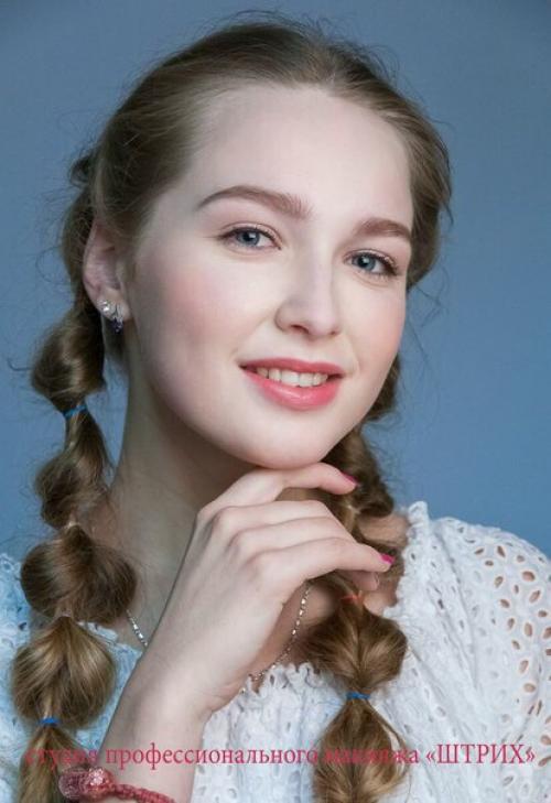 Дорогие девушки, 9 и 10 апреля пройдут занятия в группе Мой Макияж. 01