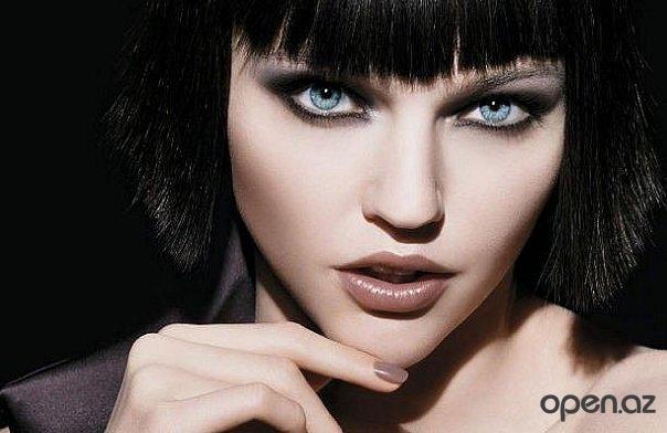 Макияж зависит от времени года, времени суток (утро, день, вечер) , а главное — от своего назначения, требует полной гармонии со всем внешним видом, с одеждой, аксессуарами, бижутерией, маникюром. 01