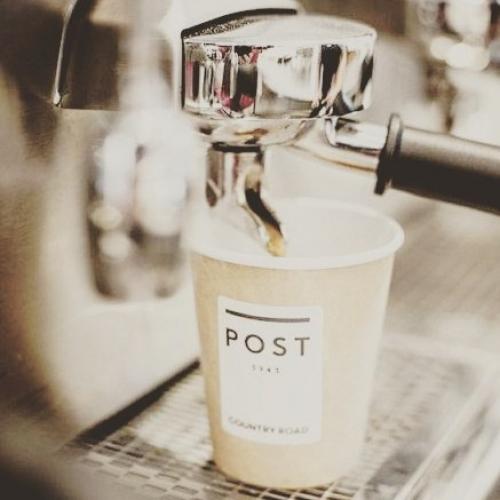 Нанесение макияжа? Кожа, в Которой я Живу? 01 Нанесение макияжа? Кожа, в Которой я Живу? 01