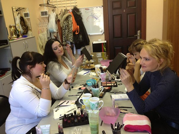 Курсы макияжа в центре Твери. 03