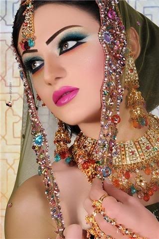 Макияж В Восточном Стиле. Восточный макияж всегда яркий и выразительный, он притягивает внимание. 01 Макияж В Восточном Стиле. Восточный макияж всегда яркий и выразительный, он притягивает внимание. 01