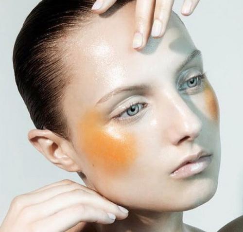 Желтые румяна: новый Instagram - тренд в макияже. 02 Желтые румяна: новый Instagram - тренд в макияже. 02